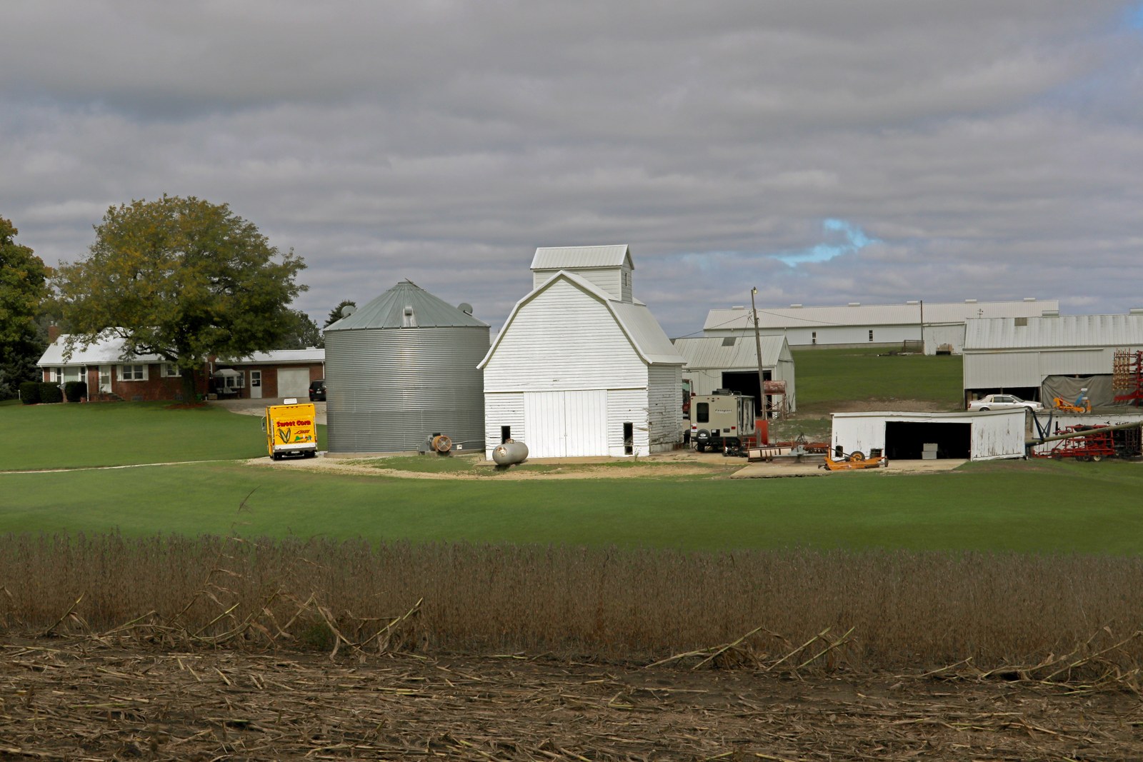 Iowa farmland; contextual photograph